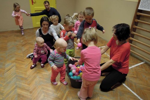 Hravé cvičení pro děti a rodiče - 7.11.2013